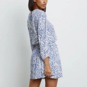 Rails Inez Smocked Crepe Zebra Leopard Print Mini Dress Size S Blue White Small.